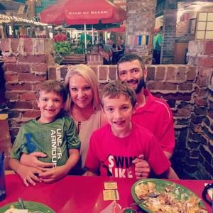 Meet your Posher, Mindy